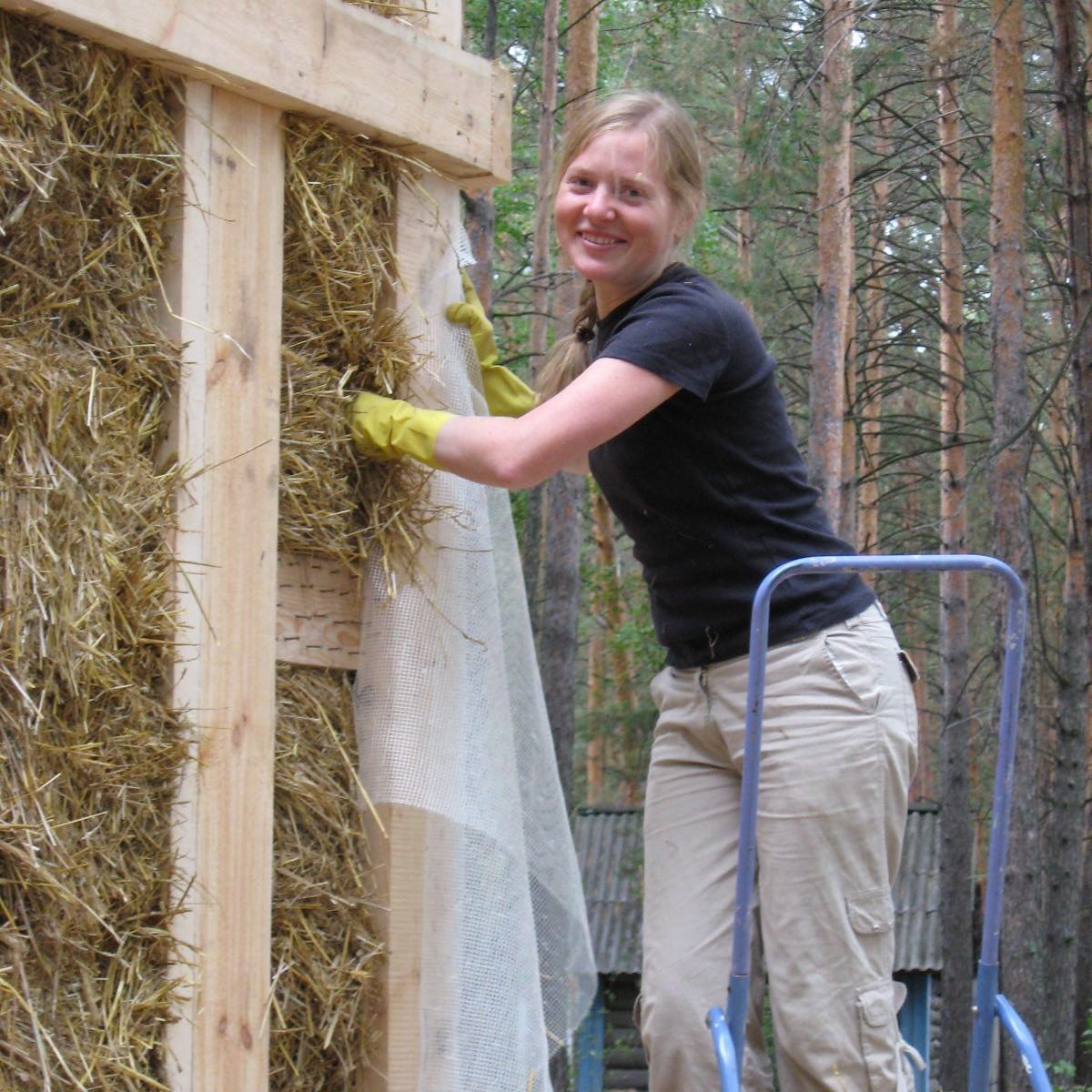 Volunteer at Bobrovka
